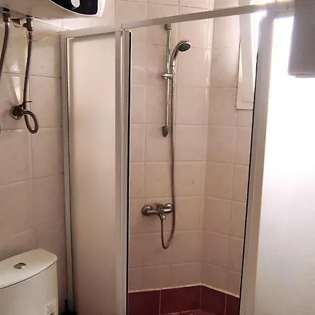 Central, Cozy, Spacy, Wide Terrace, Garden, 2br, Free Parking, Fast Wi-fi, 4ppl Apartmán Bodrum